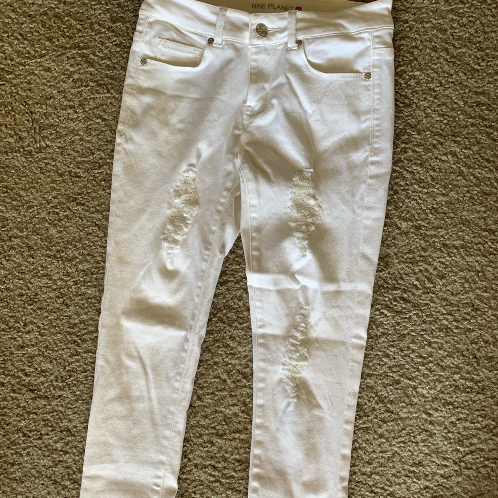White Ripped Jeans - Picture 3 of 4